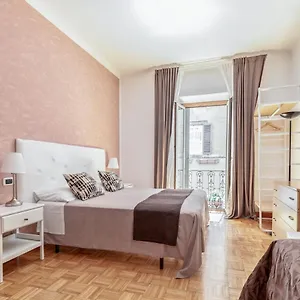 https://urbana-apartment-colosseum.it-romehotels.com