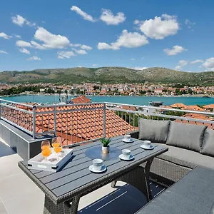 https://apartments-zaja-trogir.splithotels.org